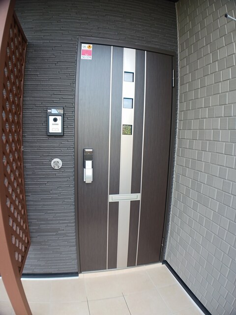 玄関　DKロック