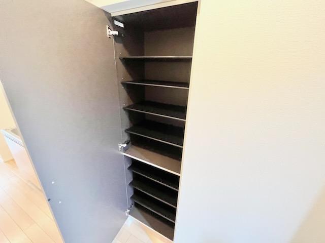 収納　下駄箱（イメージ）