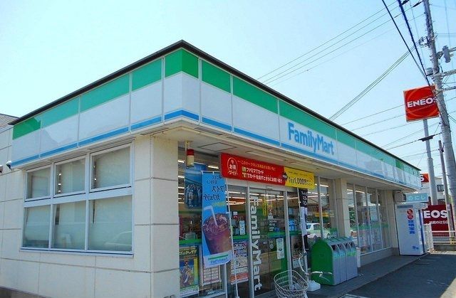 コンビニ　ファミリーマート和歌山中之島様（コンビニ）まで1000m