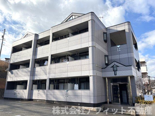 建物外観　フェニックス・重量鉄骨造