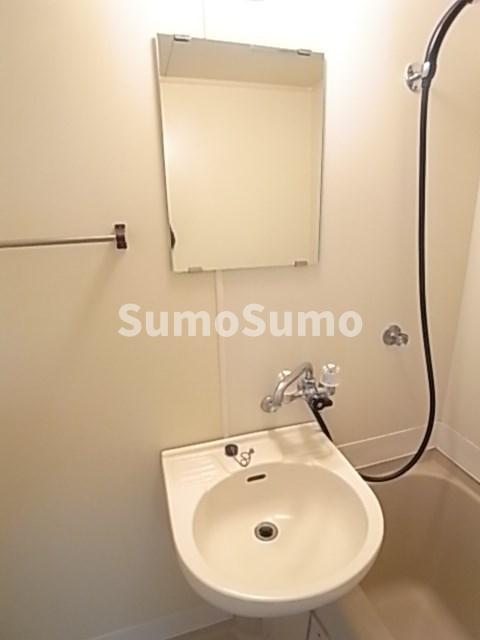 洗面設備　使いやすい洗面所です