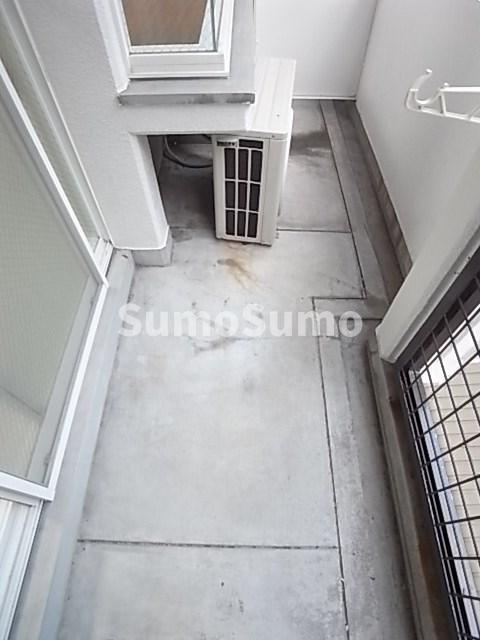 バルコニー　広々としたバルコニーです