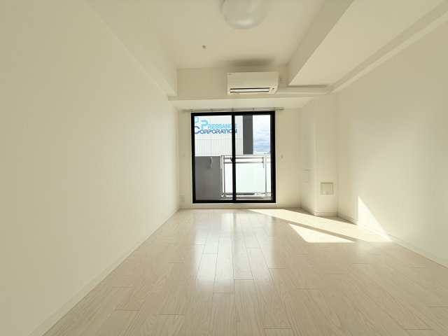 居室・リビング　同一タイプです。