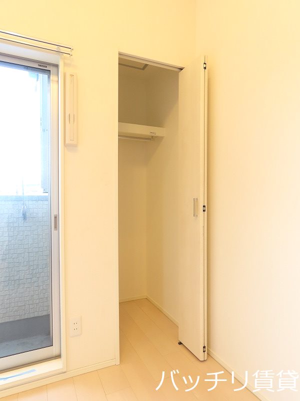 収納　同型タイプの為、現状を優先致します。