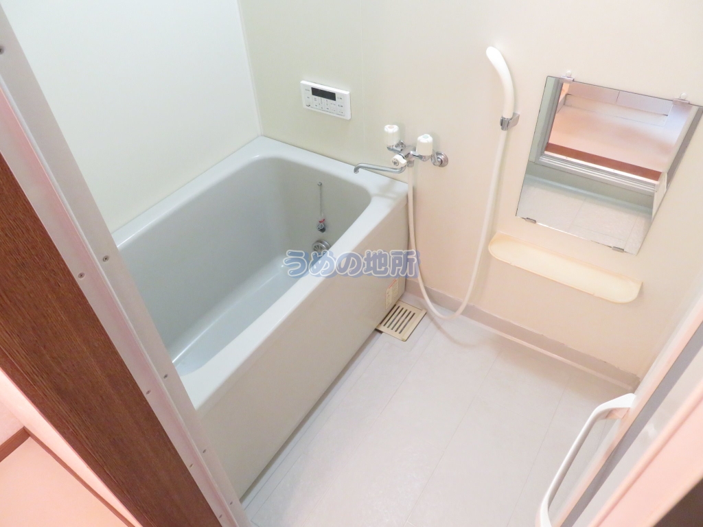 バス・シャワールーム　浴室