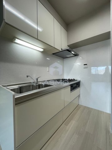 キッチン　同マンション別部屋　参考写真