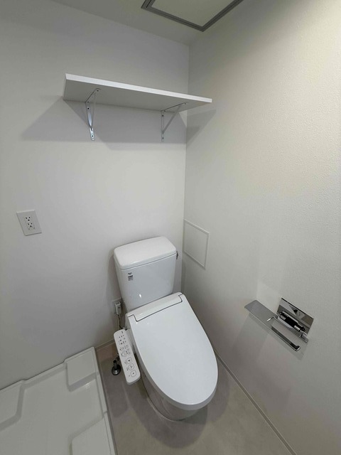 トイレ　洗浄便座付です！