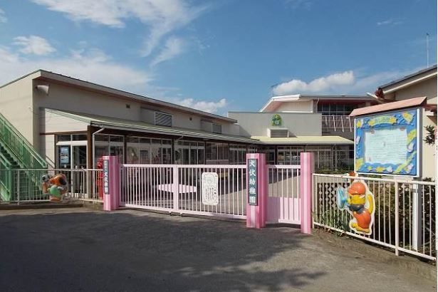 幼稚園・保育園　犬伏幼稚園（幼稚園・保育園）まで1400m