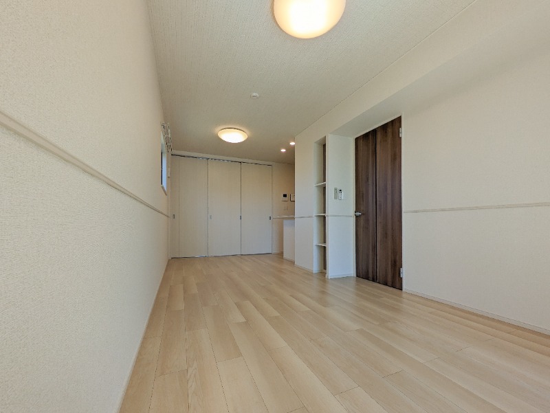 居室・リビング　図面と現状に相違がある場合には現状を優先