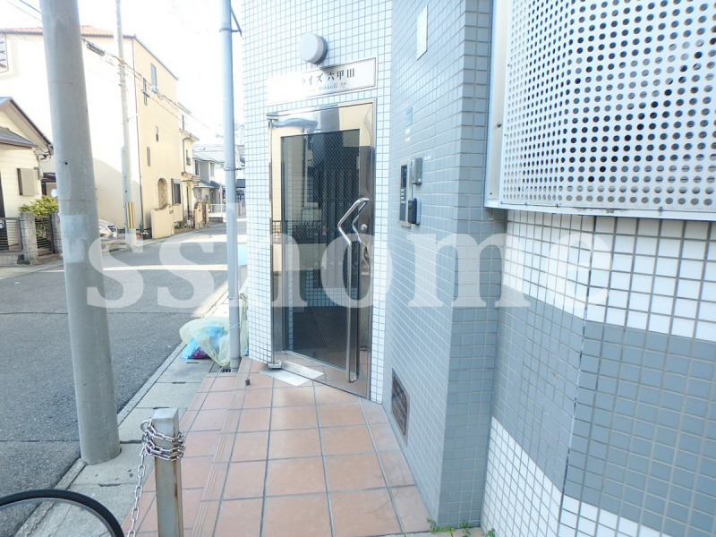 エントランス　建物入口☆