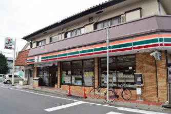 コンビニ　セブンイレブン 川崎登戸中央店（コンビニ）まで399m