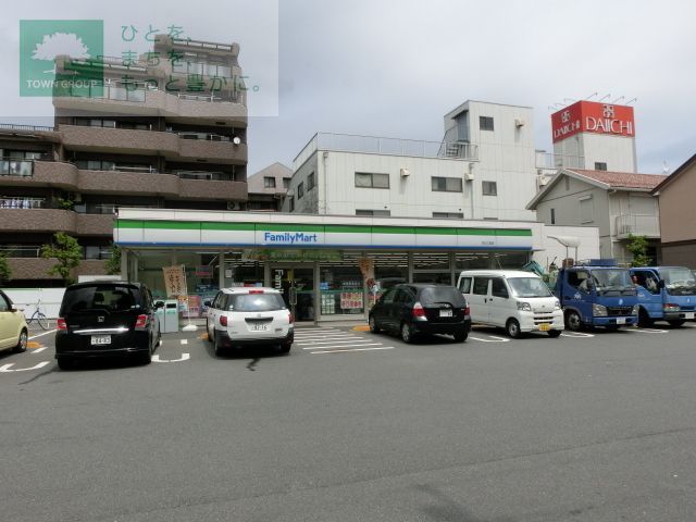 コンビニ　ファミリーマート市川二俣店（コンビニ）まで560m