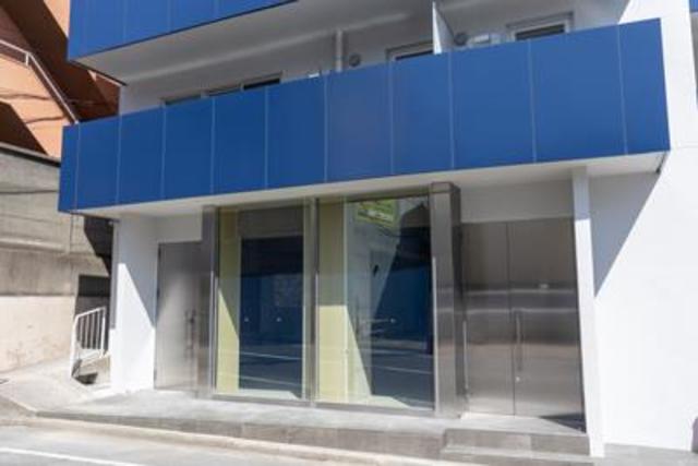 エントランス　清潔なエントランスです