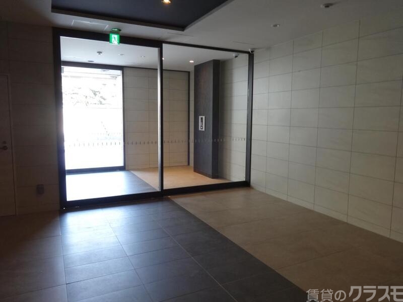 エントランス　さすが、キレイです！