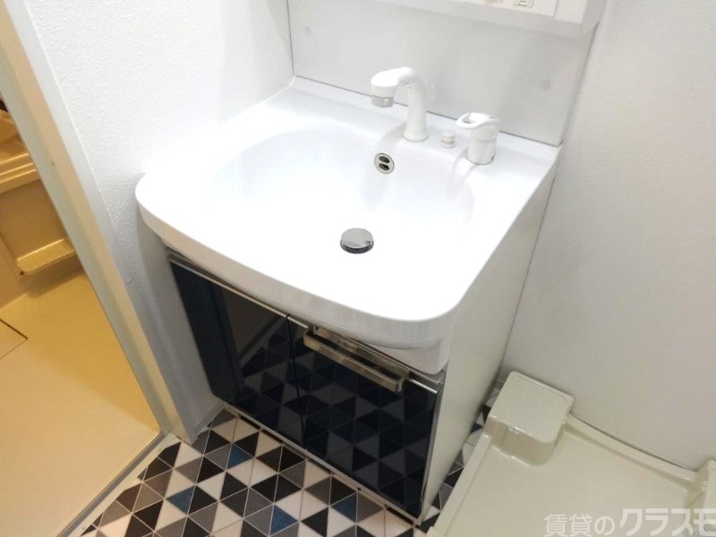 洗面設備　朝はこれでばっちりですね！
