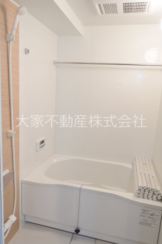 バス・シャワールーム　※入居中につきイメージ。現況優先です。