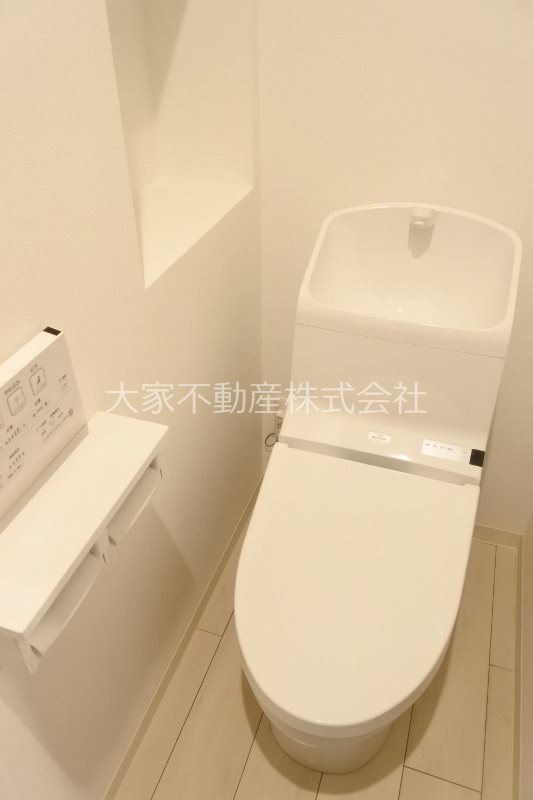 トイレ　※入居中につきイメージ。現況優先です。