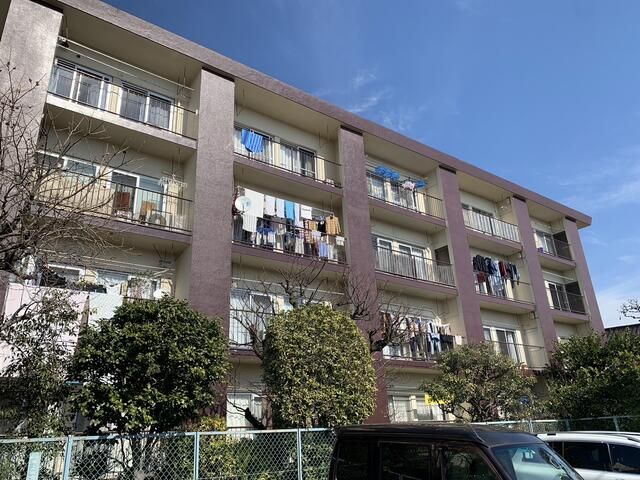 建物外観　お電話でお問い合わせを頂くとスムーズです♪