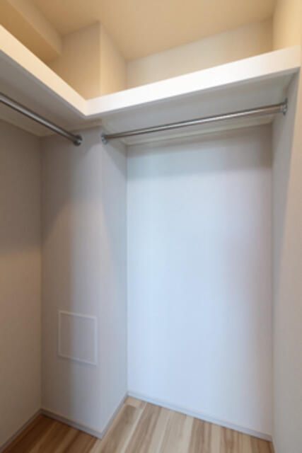 収納　ウォークインクローゼット