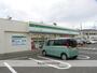 コンビニ　ファミリーマート（コンビニ）まで591m