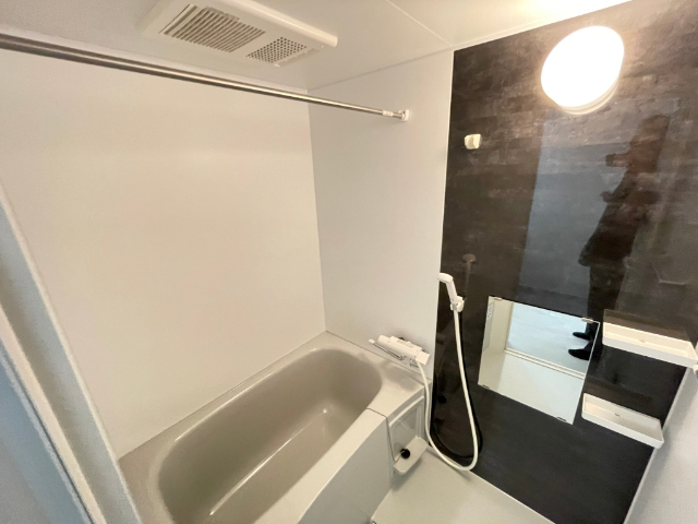 バス・シャワールーム　浴室乾燥付き