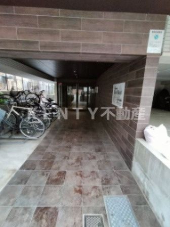 エントランス　毎日通るエントランスはこのようになっています