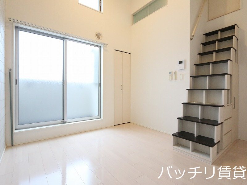 居室・リビング　画像は別号室タイプの為、現状を優先致します。