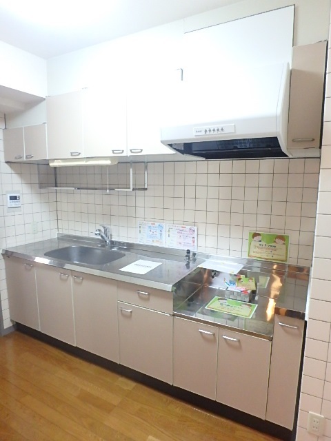 キッチン　内装写真別号室参照