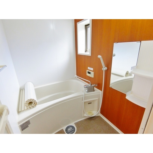 バス・シャワールーム　追い焚き・浴室乾燥機付き