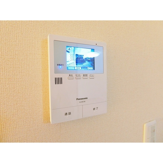 セキュリティ　モニタ付きインターホン