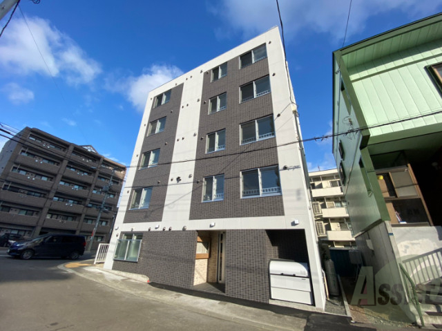 建物外観　札幌市東区北４１条東「ラフィーネ栄町」