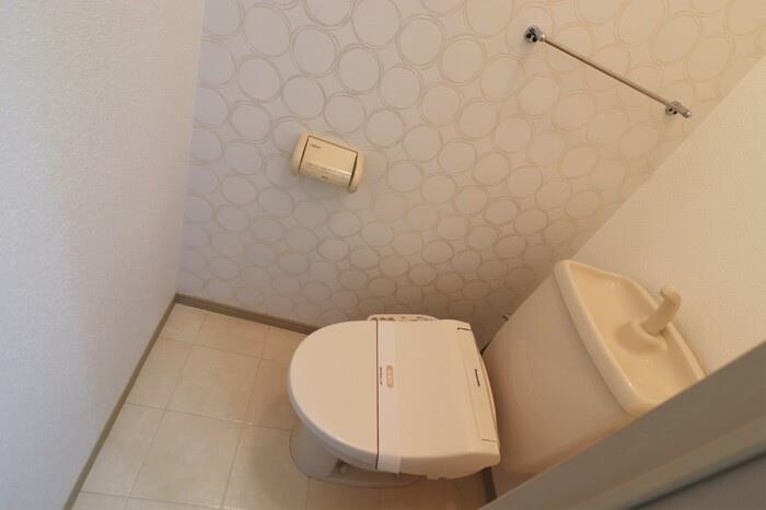 トイレ　トイレ