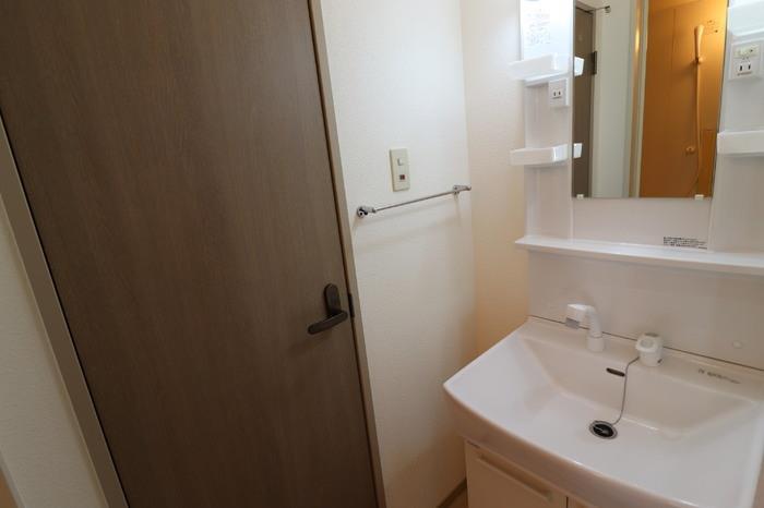 洗面設備　洗髪洗面化粧台