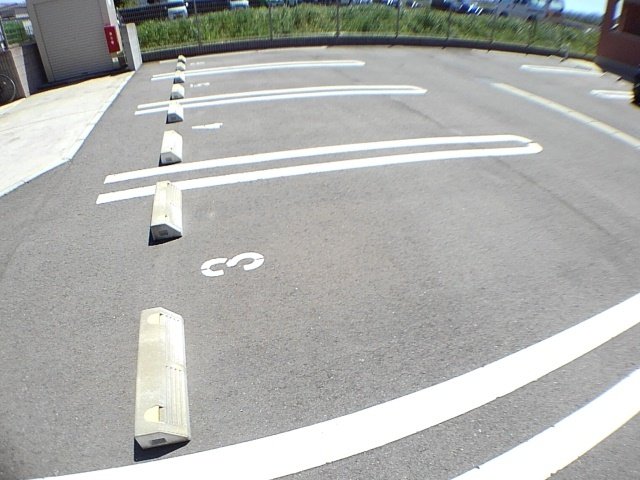 駐車場　駐車場があります