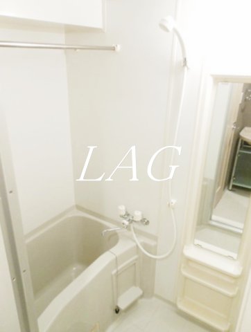 バス・シャワールーム　お風呂です。