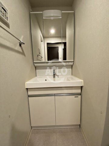 洗面設備　サムティ京橋Ｃｌｅａｒ　独立洗面台