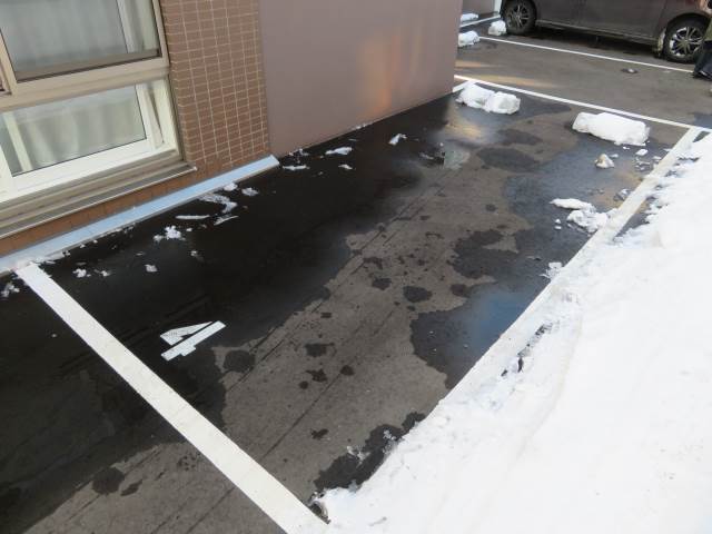 駐車場　ＲＨ完備！専用駐車場スペース♪