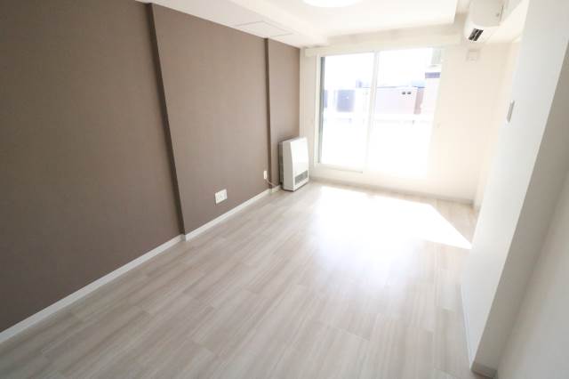 居室・リビング　オシャレな内装のリビングです♪