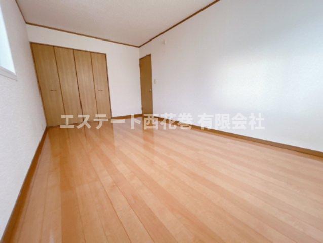 居室・リビング　9帖洋室