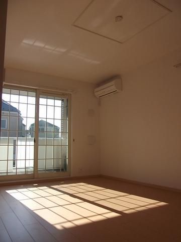 その他部屋・スペース　明るいＬＤＫです