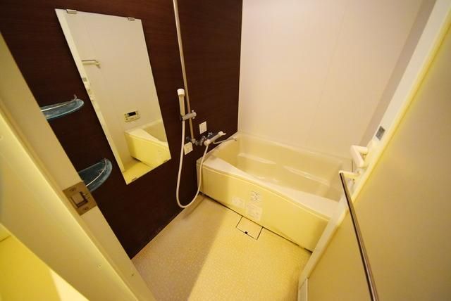 バス・シャワールーム　★★浴室乾燥機の付いたお風呂★★