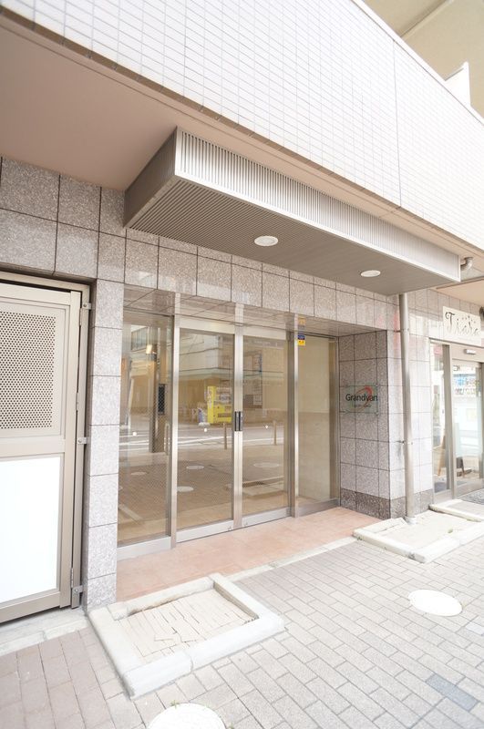 エントランス　毎日通るエントランス♪