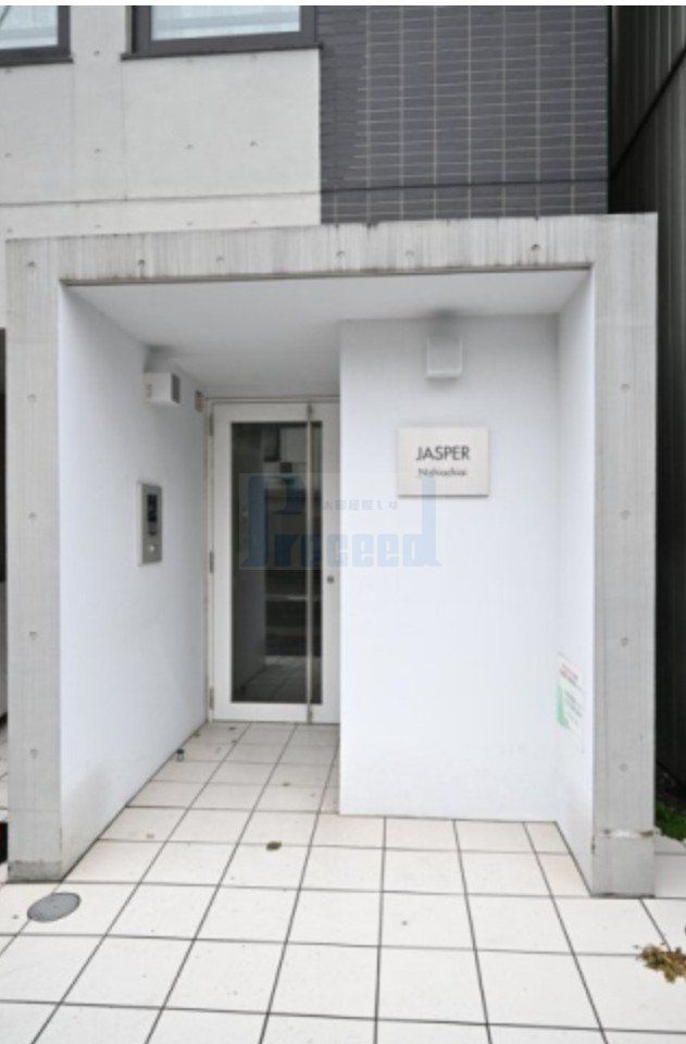 エントランス　きれいなエントランス！