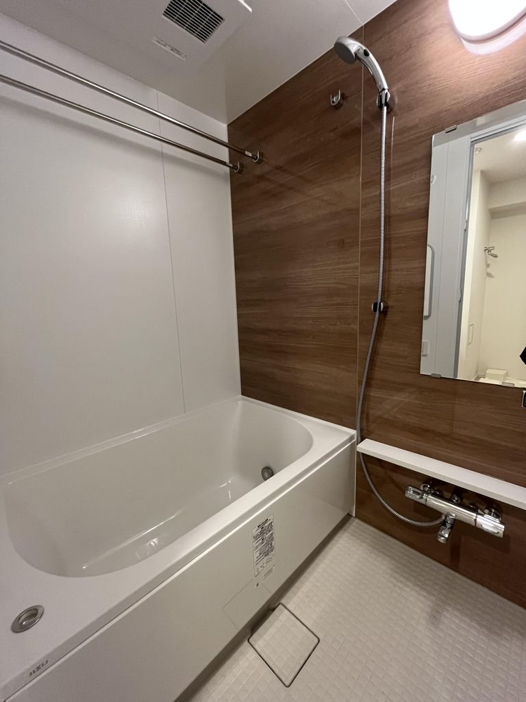 バス・シャワールーム　バス※別部屋参考写真