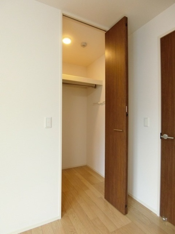 収納　図面と現状に相違がある場合には現状を優先