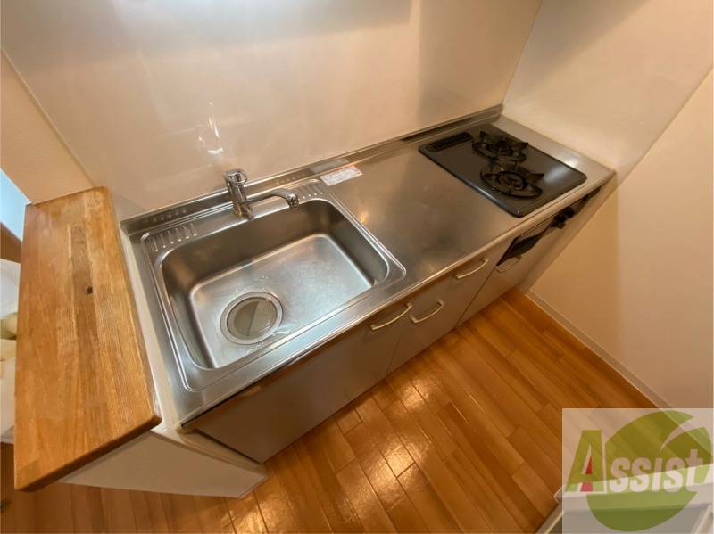 キッチン　キッチンはスペースも広々していて使いやすそうですよ！