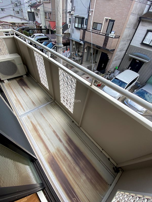 バルコニー　※他の部屋の写真です