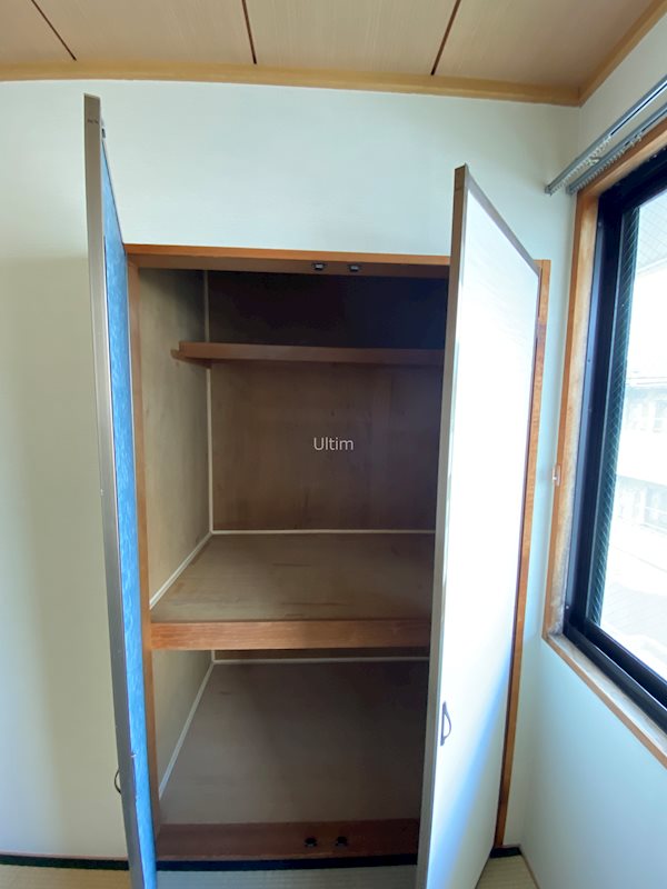 収納　※他の部屋の写真です