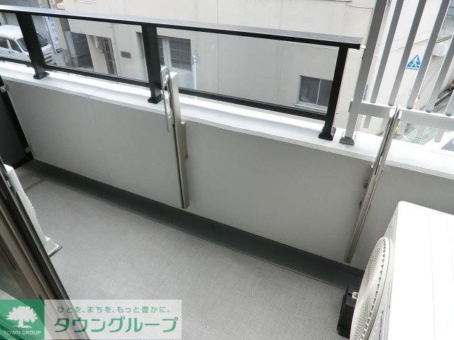 バルコニー　バルコニー