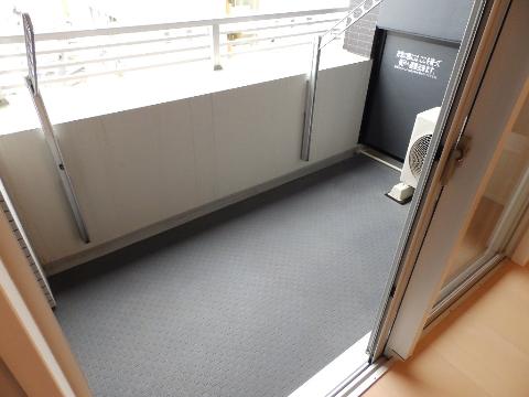 バルコニー　ベランダ